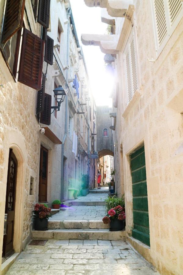 Sessa'S Palace Korčula Eksteriør bilde